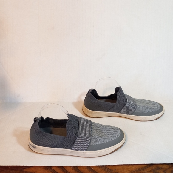 Lands End Casual Gray Slip On Sneakers Womens Size 11 B - Picture 3 of 8